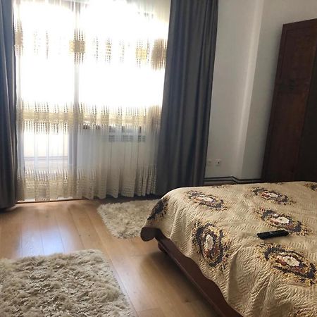 Peninsula Apartment, Constanta Luaran gambar